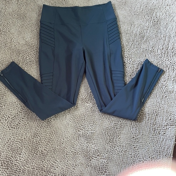 Athleta Delancey moto tight large - Picture 4 of 7